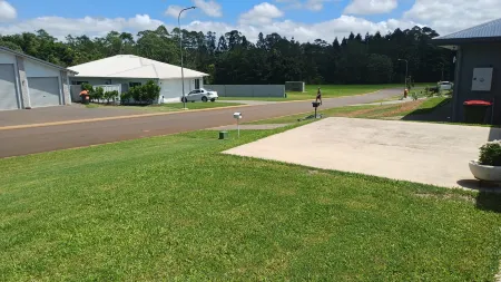 Cozy Room with Separate Entrance and Ensuit Bathroom