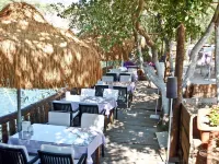 Hotel Riverside Hotels in Ekincik