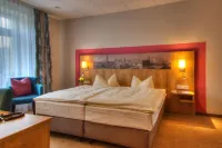 Hotel Kreuzer Hotels near Pane Vino