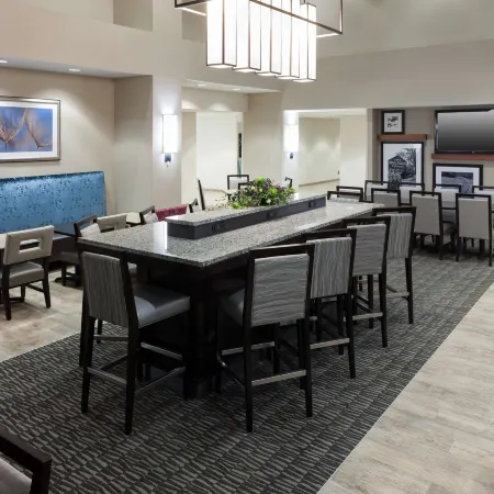 Hampton Inn & Suites Davenport