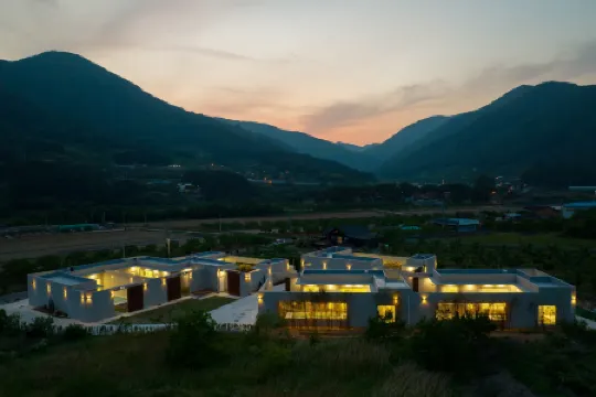 Cheongdo Day by Day Poolvilla