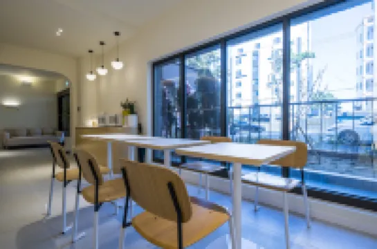 Ulsan Jinha Brown Dot Jinha Beach Branch