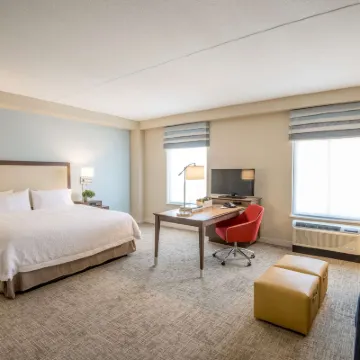 Hampton Inn and Suites Tulsa Downtown Hotels near Downtown Tulsa