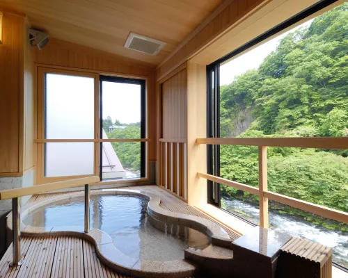 Koduchi No Yado Tsurukamedaikichi Hotels near Shinkyo Bridge