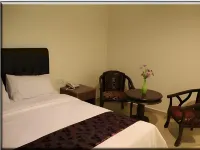 One Hotel Lintas Jaya - parking