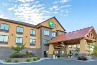 Holiday Inn Express & Suites Helena
