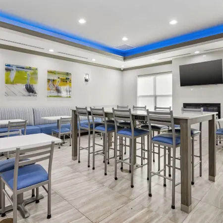 Best Western Plus First Coast Inn  Suites