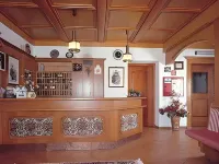 Berg Hotel Latemar Spitze Hotel di Vigo di Fassa