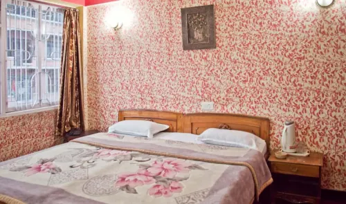 Goroomgo Shambhu Darjeeling