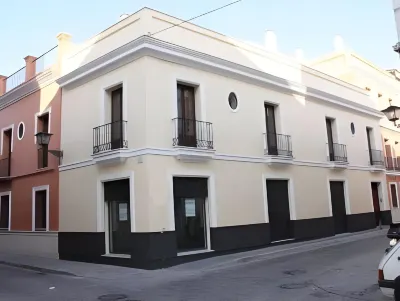 Living-Sevilla Apartments San Lorenzo Hotels in Santiponce
