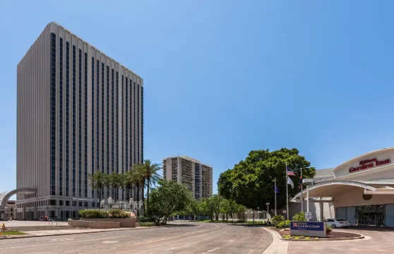 鳳凰城中城希爾頓逸林酒店