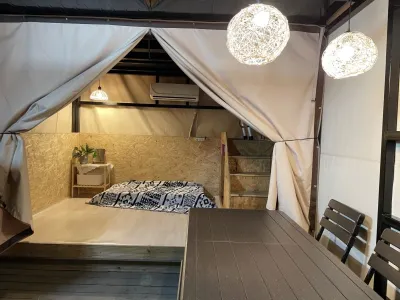 Muju Muju Glamping & Pool Villa Caravan