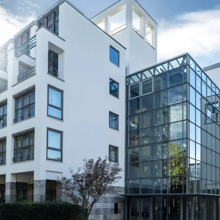 Clipper Boardinghouse - Hamburg-Michel Отели рядом с достопримечательностью «Канал Альстерфлет»