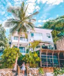 Frangipani El Nido