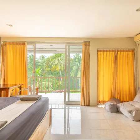 Echo Beach Hostel