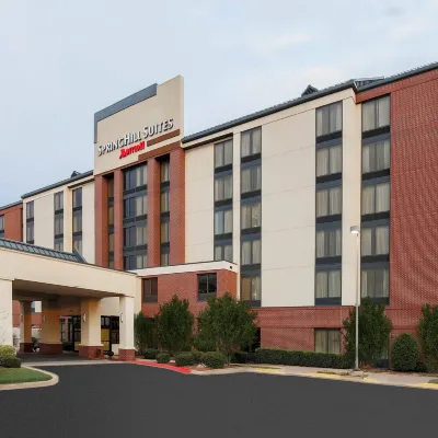 SpringHill Suites俄克拉何馬城Quail Springs酒店 鄰近馬克斯的魔法劇院的酒店
