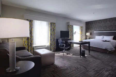 Hampton Inn & Suites Columbus/University Area