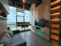Comfy Loft at Lippo Karawaci with City View Hotel dekat Agen Rezeki 2