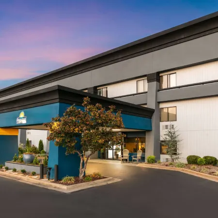 Days Inn by Wyndham Fort Smith