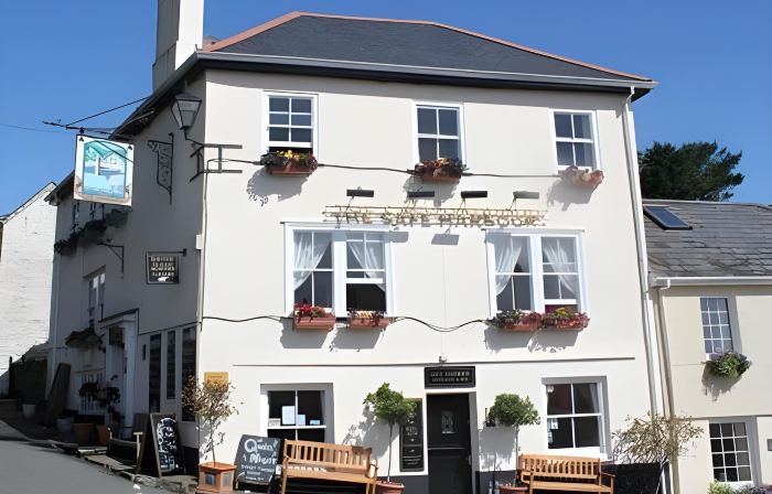 The Safe Harbour Hotel