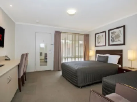 Elm Tree Motel Hotels in Warrnambool