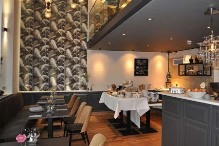 Home Hotel Norre Park Отели рядом с Аэропорт Хальмстад