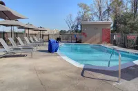 TownePlace Suites Albany - Pools