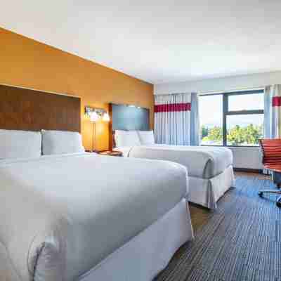 Grand Park Hotel Vancouver Airport, Ascend Hotel Collection Rooms