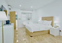 Akomadoo Retreat