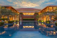 Hilton Goa Resort - Kolam Infiniti