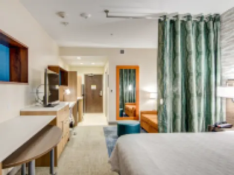 ホーム 2 スイーツ バイ ヒルトン フォーリー フォーリーのホテル