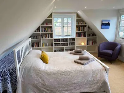 Wonderful rural idyll with glorious views and Yamaha baby grand piano Hotels near The Old Kennels Farm Holiday Cottages