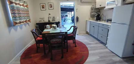 La Casita Cochella 1 bedroom Cozy Cottage