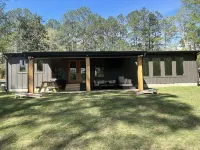 Sam Rayburn Stunner (South End) - Fully Remodeled, Water View, and Water Access 賈斯珀縣酒店