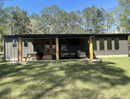 Sam Rayburn Stunner (South End) - Fully Remodeled, Water View, and Water Access