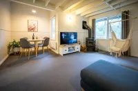 The Loft (fire+spa in centre of Hepburn Springs)