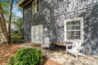 Cozy Pinehurst 2BR Apartment w/3 Beds • Across from Pinehurst #6 • Firepit