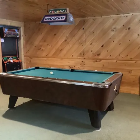 Birchwood Haven-Wooded Lakefront Cabin Retreat on Big Chetac Lake, Birchwood WI