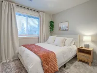 Darby House, centrally located wine country escape Hotels in Newberg