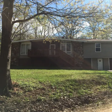 Come and Getaway at the Lake house.