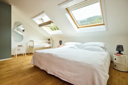 Historischer Schleifkotten in Romantischem Flusstal