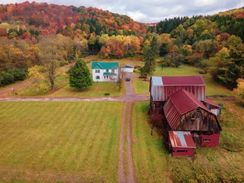 Restored 1880 Farmhouse Modern Amenities & Direct Access to Tall Pines ATV Park