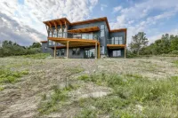 Stowe Mountain Modern Retreat