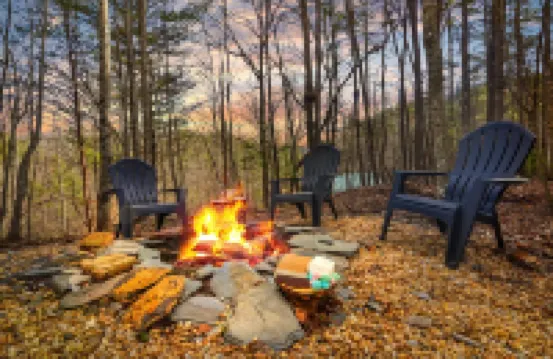 Couples Romantic Getaway Cabin with Indoor Hot Tub and Mountain View