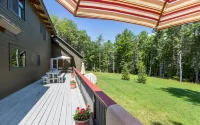 A breathtakingly pristine luxury cabin on 14 private acres