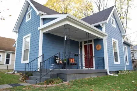 The Dragonfly- A Historic Gem COMPLETELY Restored! Отели в г. Джонсон