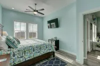 Paradise on Copano Bay ~ Complementary Kayaks ~ Pier and Pool 락포트 호텔