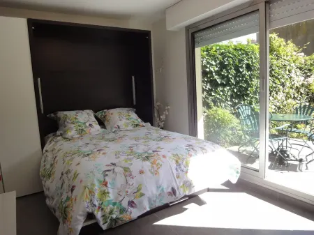 Apartment in luxury residence 2 steps from the sea + parking