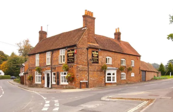 喬治號角 - 近紐伯裏