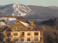 Newly Renovated 2BR - walk to lift;  walk to Stratton Village; easy parking Hotels in Stratton Mountain